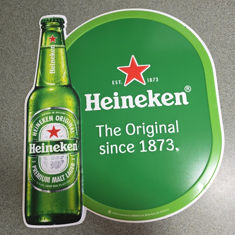 HEINEKEN BEER BOTTLE BREWERY TIN SIGN TACKER 24x22"  BAR MAN CAVE. BRAND NEW.